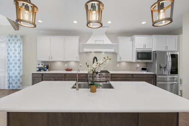 10006 ADAGIO CV, Lakeland, TN 38002