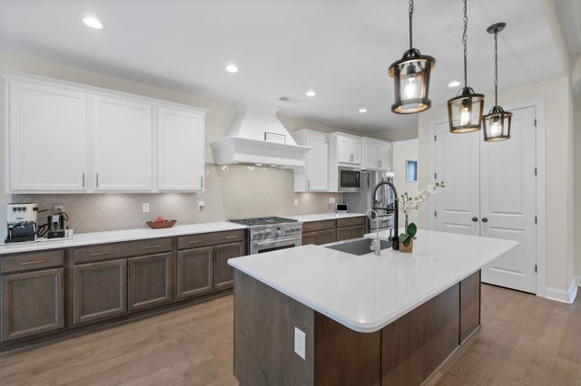 10006 ADAGIO CV, Lakeland, TN 38002