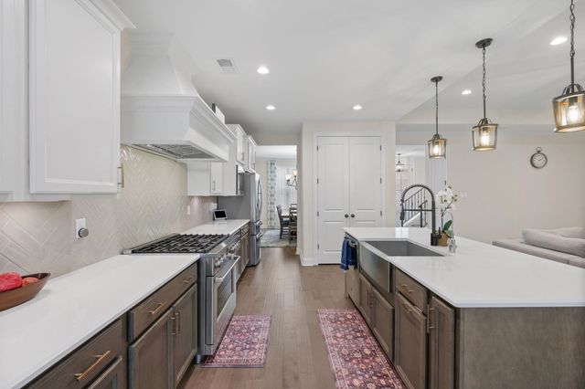 10006 ADAGIO CV, Lakeland, TN 38002