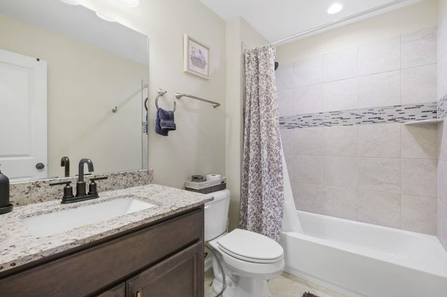 10006 ADAGIO CV, Lakeland, TN 38002