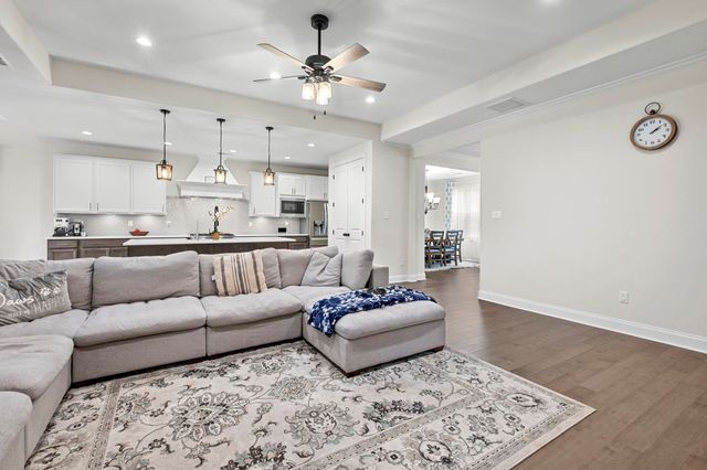 10006 ADAGIO CV, Lakeland, TN 38002