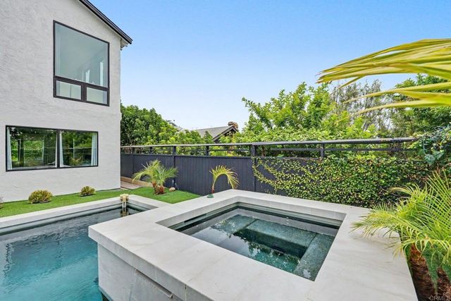 1891 Titus Street, San Diego, CA 92110
