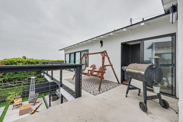 1891 Titus Street, San Diego, CA 92110