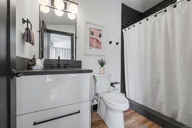 1891 Titus Street, San Diego, CA 92110