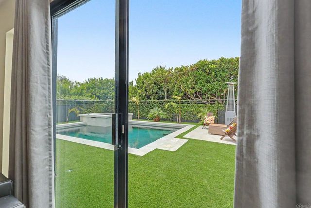 1891 Titus Street, San Diego, CA 92110