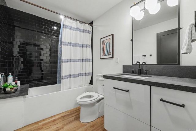 1891 Titus Street, San Diego, CA 92110