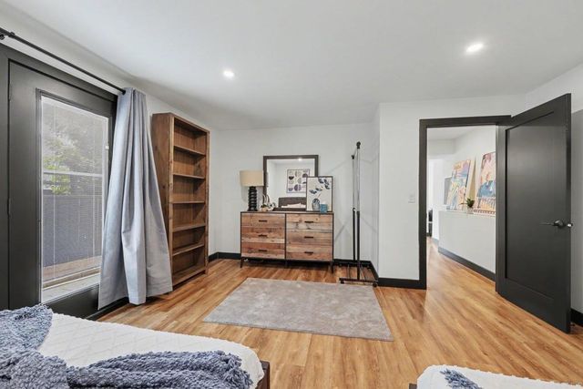 1891 Titus Street, San Diego, CA 92110