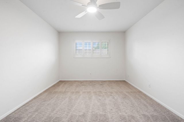 727 Bunker Hill Road 15, Houston, TX 77024