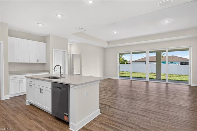 634 NW 26th ST, Cape Coral, FL 33993