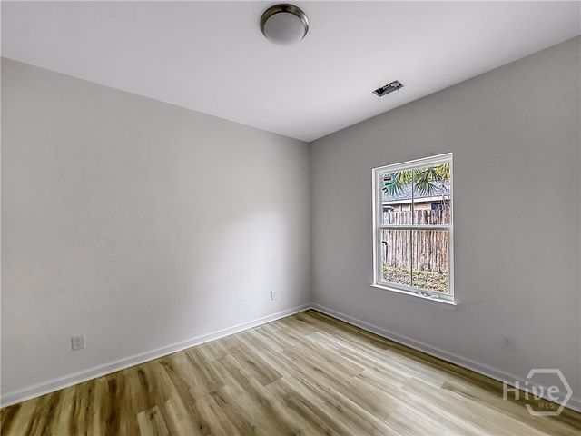 23 FLUKE Avenue, Savannah, GA 31405