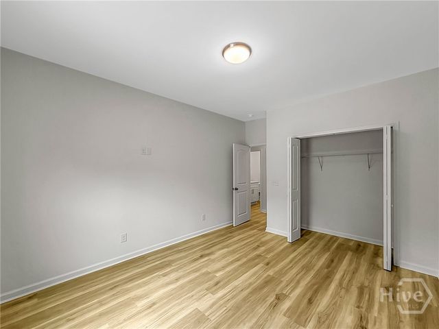 23 FLUKE Avenue, Savannah, GA 31405
