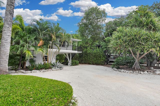 115 Fontaine Drive, Plantation Key, FL 33070