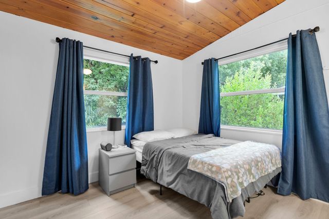 115 Fontaine Drive, Plantation Key, FL 33070