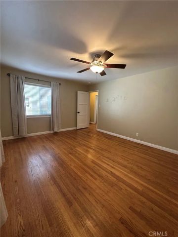 125 Nieto Avenue, Long Beach, CA 90803