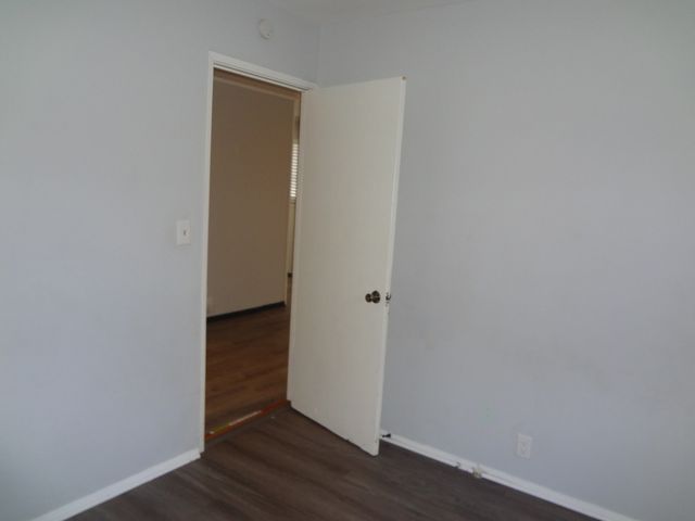 113 Hickory Drive, Carpentersville, IL 60110