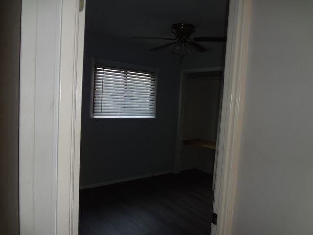 113 Hickory Drive, Carpentersville, IL 60110