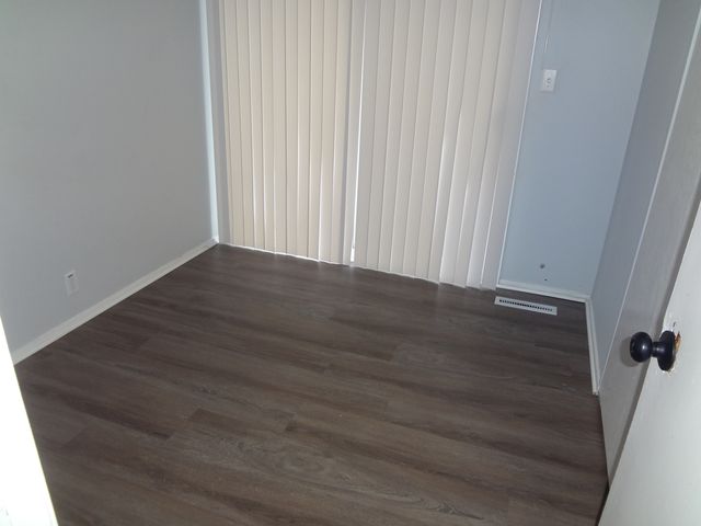 113 Hickory Drive, Carpentersville, IL 60110