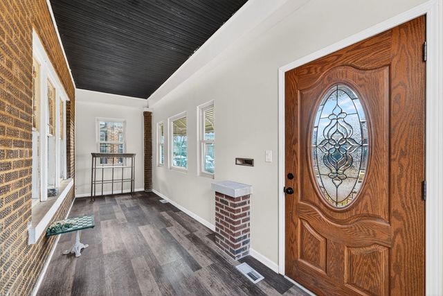 7717 S Luella Avenue, Chicago, IL 60649