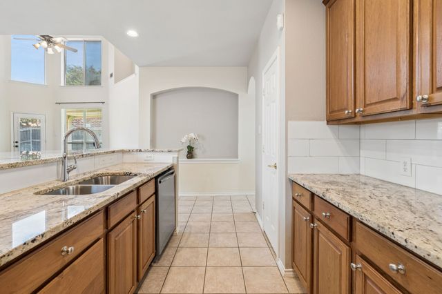 4508 Farringdon Lane, Mckinney, TX 75070