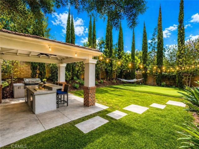 142 Yellow Daisy, Irvine, CA 92618