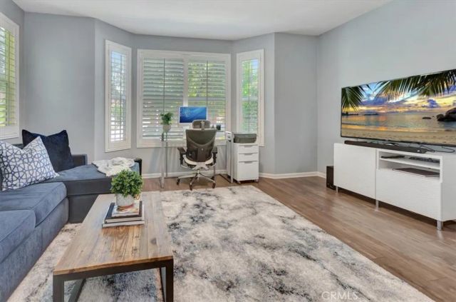 142 Yellow Daisy, Irvine, CA 92618