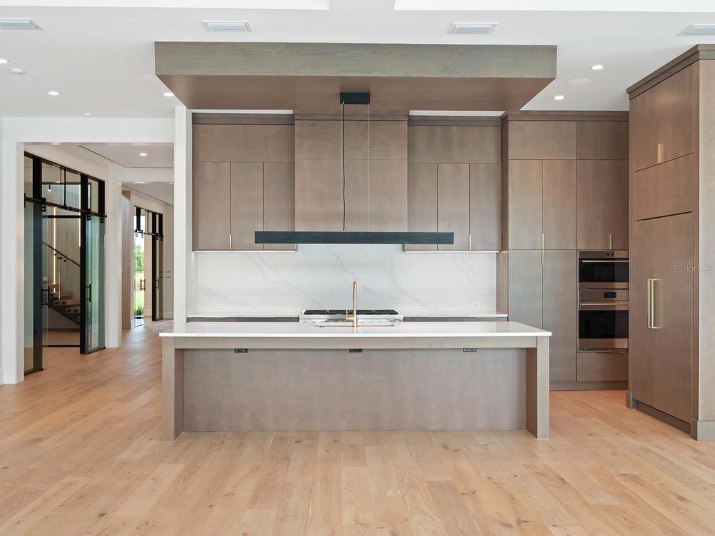 Image 14 of property listing at 11043 CROMWELL ROAD, Orlando, FL 32827