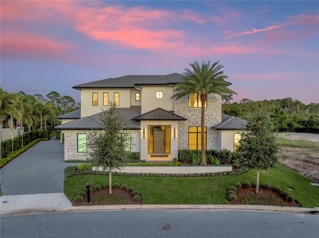 Image 3 of property listing at 11043 CROMWELL ROAD, Orlando, FL 32827