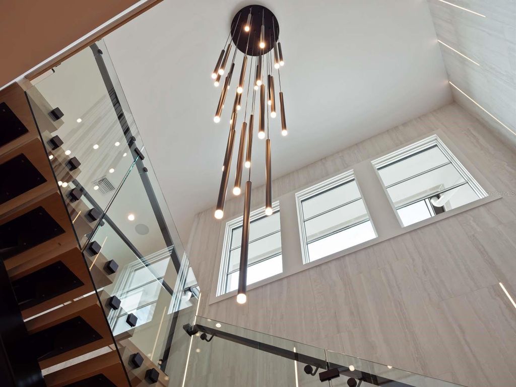 Image 29 of property listing at 11043 CROMWELL ROAD, Orlando, FL 32827