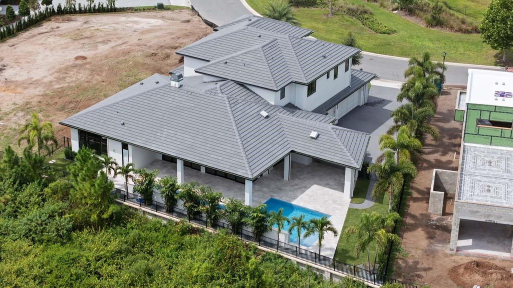 Image 59 of property listing at 11043 CROMWELL ROAD, Orlando, FL 32827