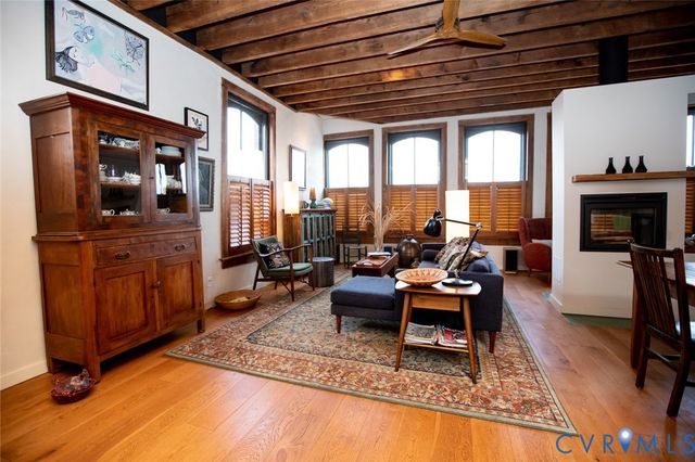 235 N Main, Farmville, VA 23901