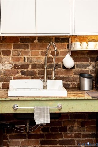 235 N Main, Farmville, VA 23901