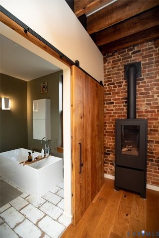 235 N Main, Farmville, VA 23901