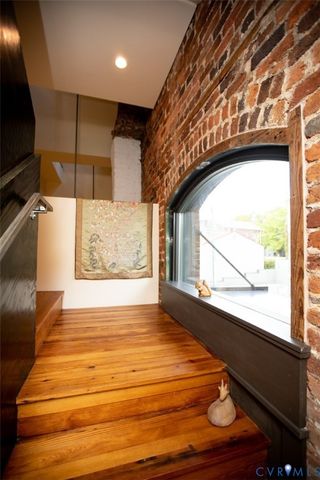 235 N Main, Farmville, VA 23901