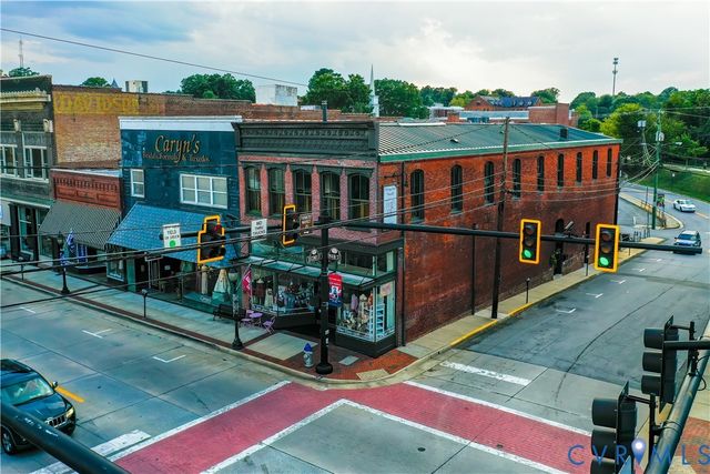 235 N Main, Farmville, VA 23901