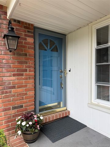 38552 Macintosh Court, Clinton Charter Township, MI 48036
