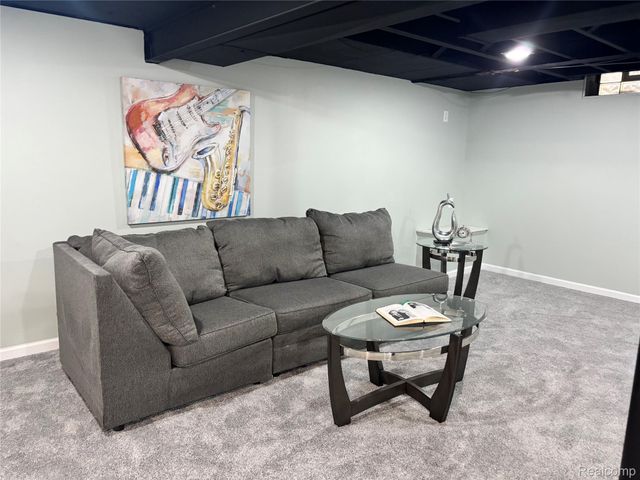 38552 Macintosh Court, Clinton Charter Township, MI 48036