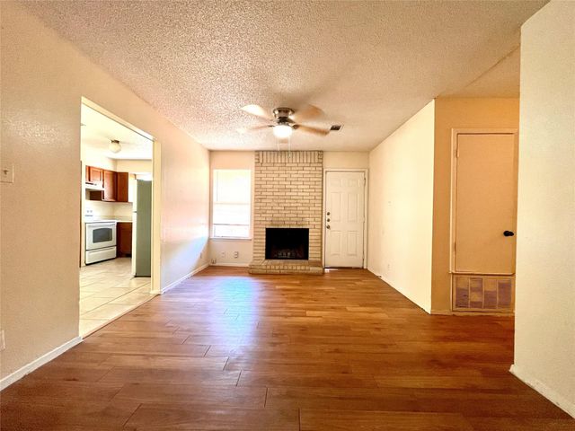 2802 Aftonshire WAY B, Austin, TX 78748