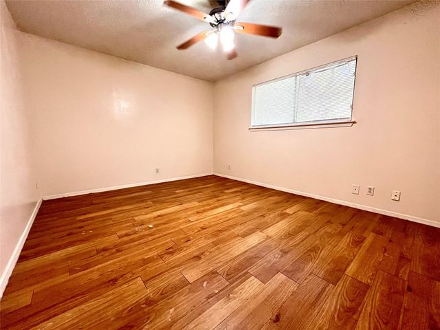 2802 Aftonshire WAY B, Austin, TX 78748