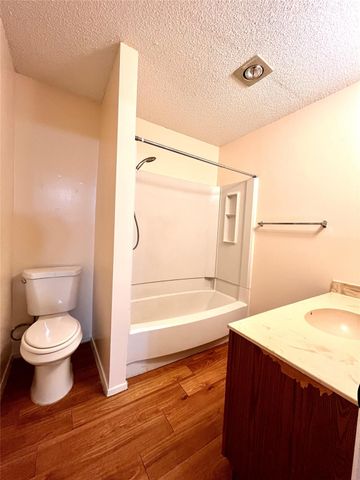 2802 Aftonshire WAY B, Austin, TX 78748
