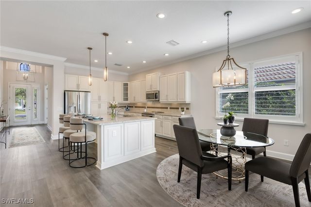 9276 Isla Bella CIR, Bonita Springs, FL 34135