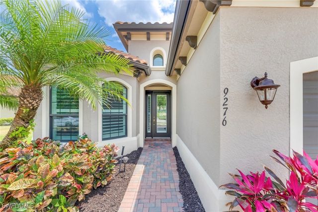 9276 Isla Bella CIR, Bonita Springs, FL 34135