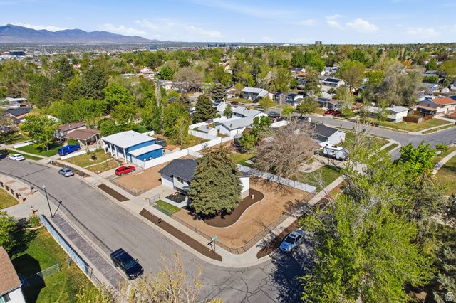 627 E HILO ST, Sandy, UT 84070