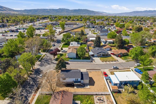 627 E HILO ST, Sandy, UT 84070