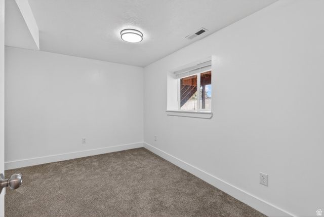 627 E HILO ST, Sandy, UT 84070