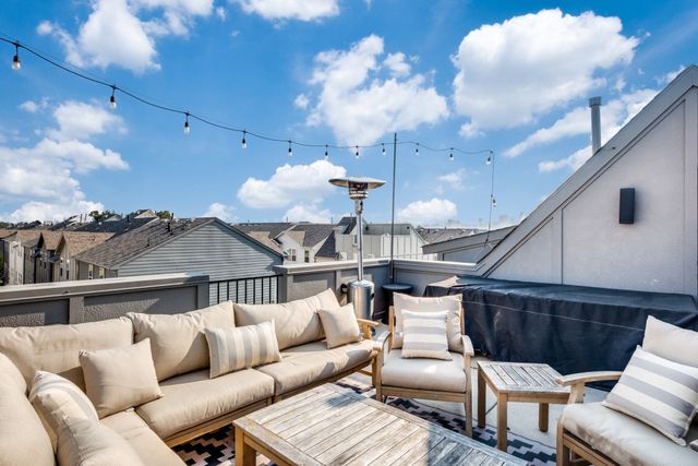 1450 Elevado Drive, Dallas, TX 75212