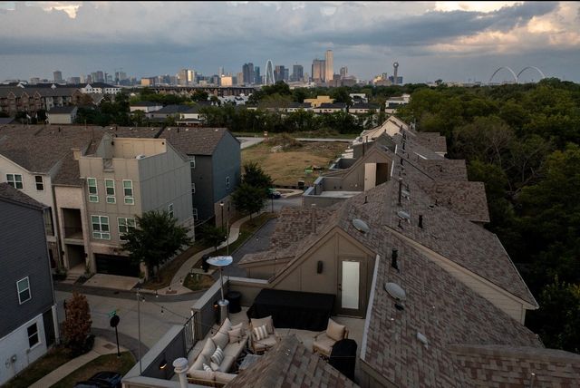1450 Elevado Drive, Dallas, TX 75212