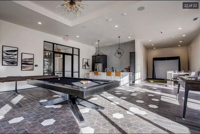 1450 Elevado Drive, Dallas, TX 75212