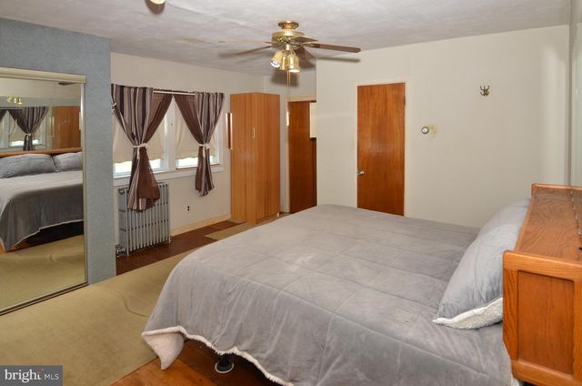 40 LANSING AVE, Hamilton, NJ 08619