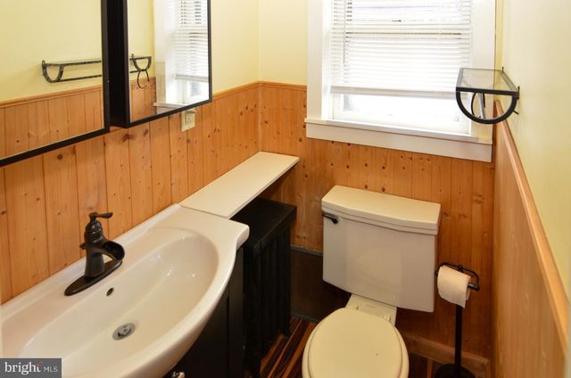 40 LANSING AVE, Hamilton, NJ 08619