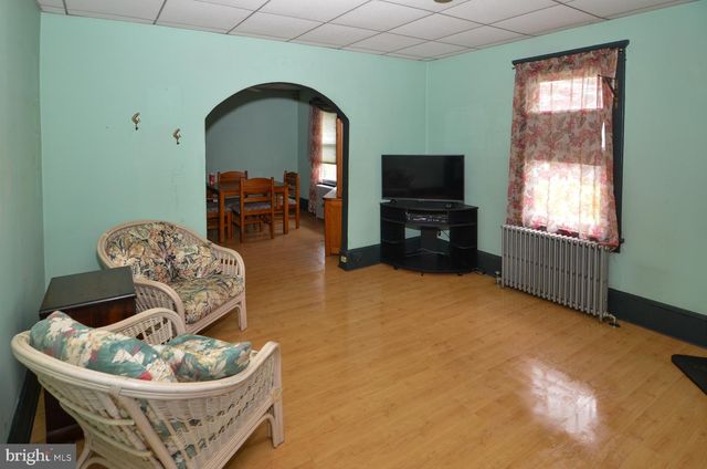 40 LANSING AVE, Hamilton, NJ 08619